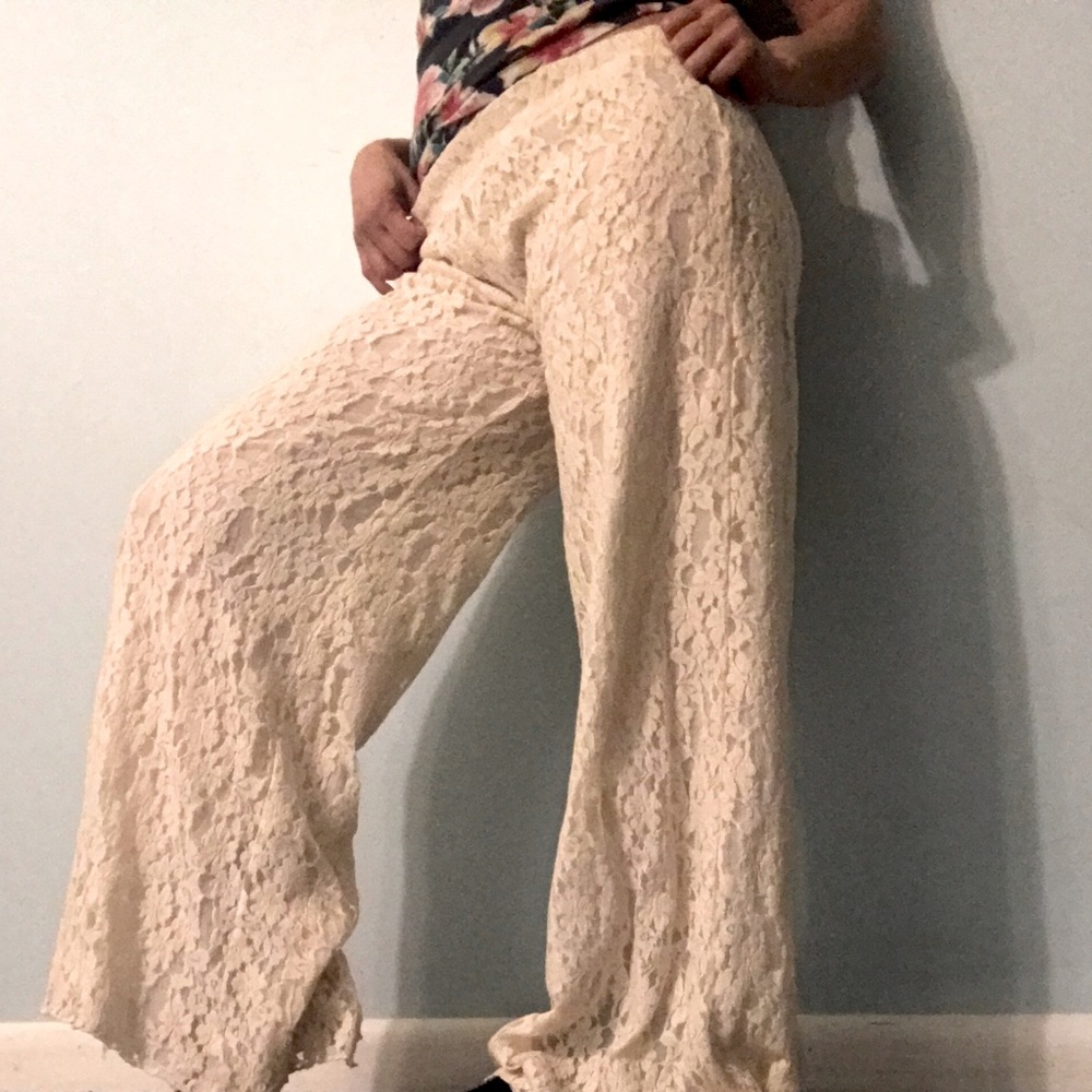 Elan lace wide leg pant Medium